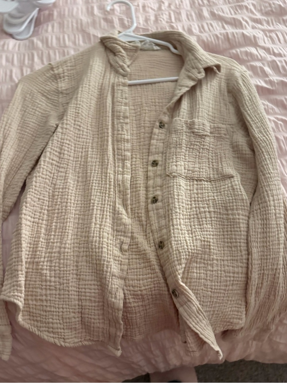 Women’s Lightweight Textured Button-Up Shirt in Beige